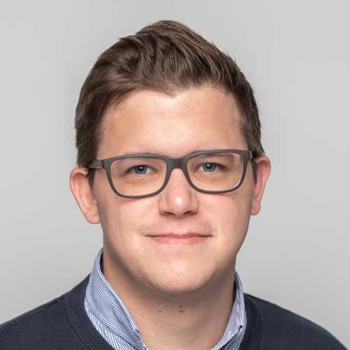 Porträt von Nico, Consulting & PM bei Savotex – Teil des Teams auf der Unternehmenswebsite.